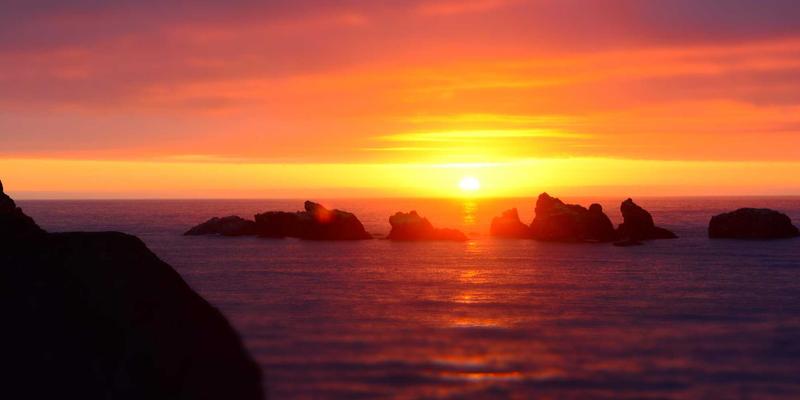 土家嫂教程：从织锦技艺到腊肉美食，探秘湘西土家族的生活智慧