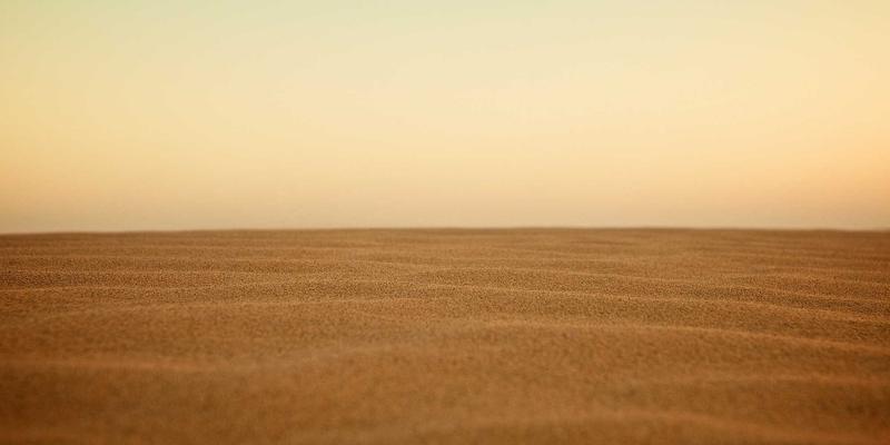 土家嫂的绣花鞋垫与合渣美食：针线里的祝福，舌尖上的传承